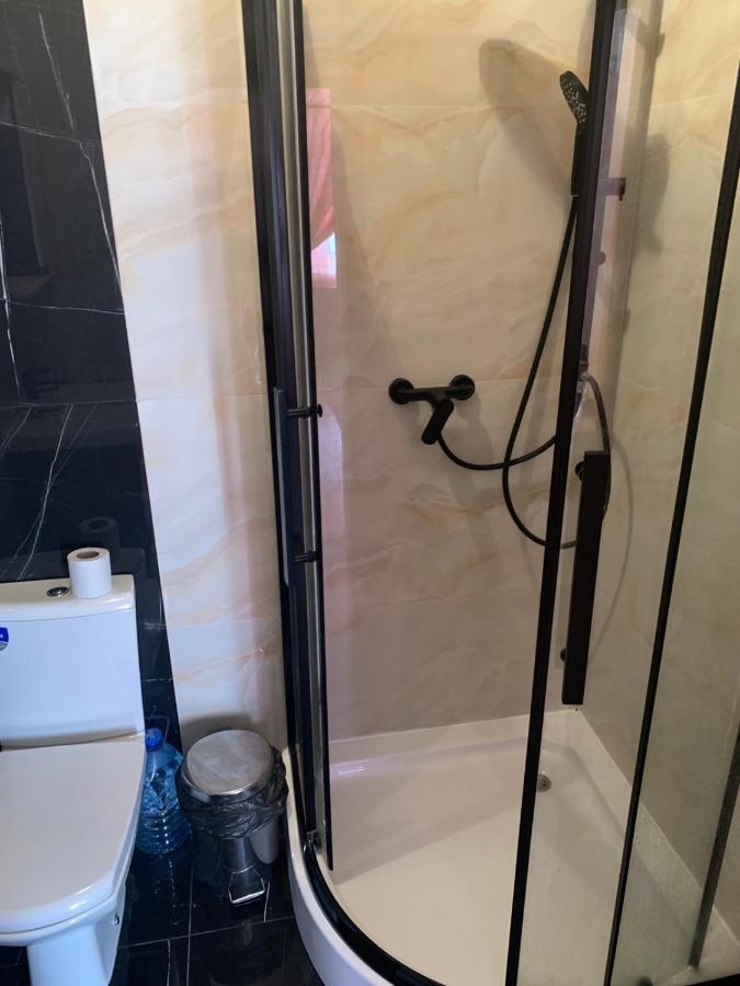 Richky Hotel Truskavets Luaran gambar